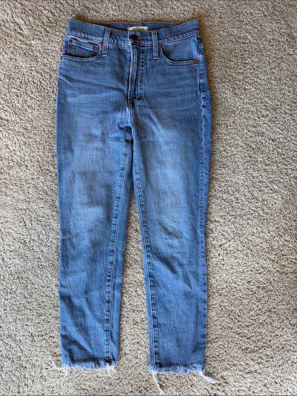 Light Blue High-Rise Straight Jeans with Raw Hem Perfect Vintage Jean 27